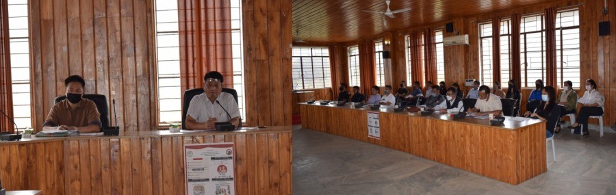 Peren DPDB meeting held at DC's Conference Hall on April 6. (DIPR Photo)
